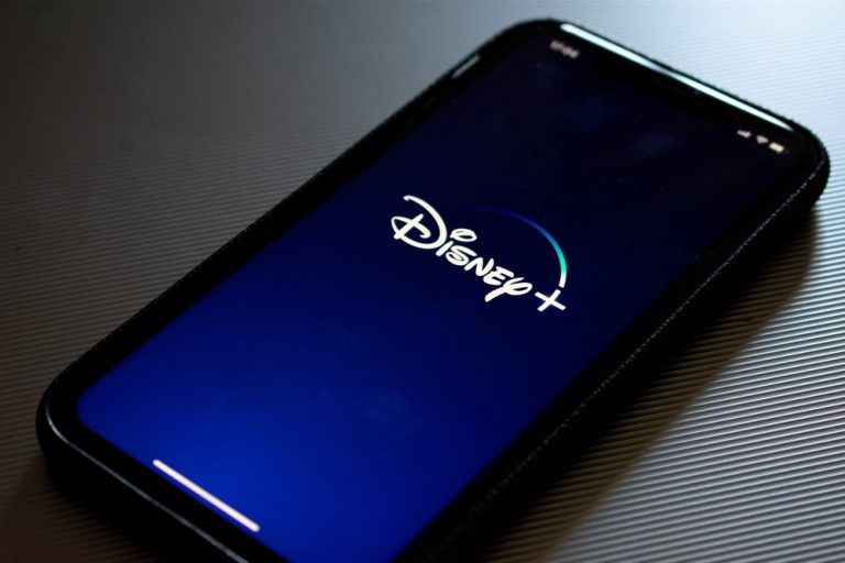 Miten ladata elokuvia Disney Plus sivustolta?